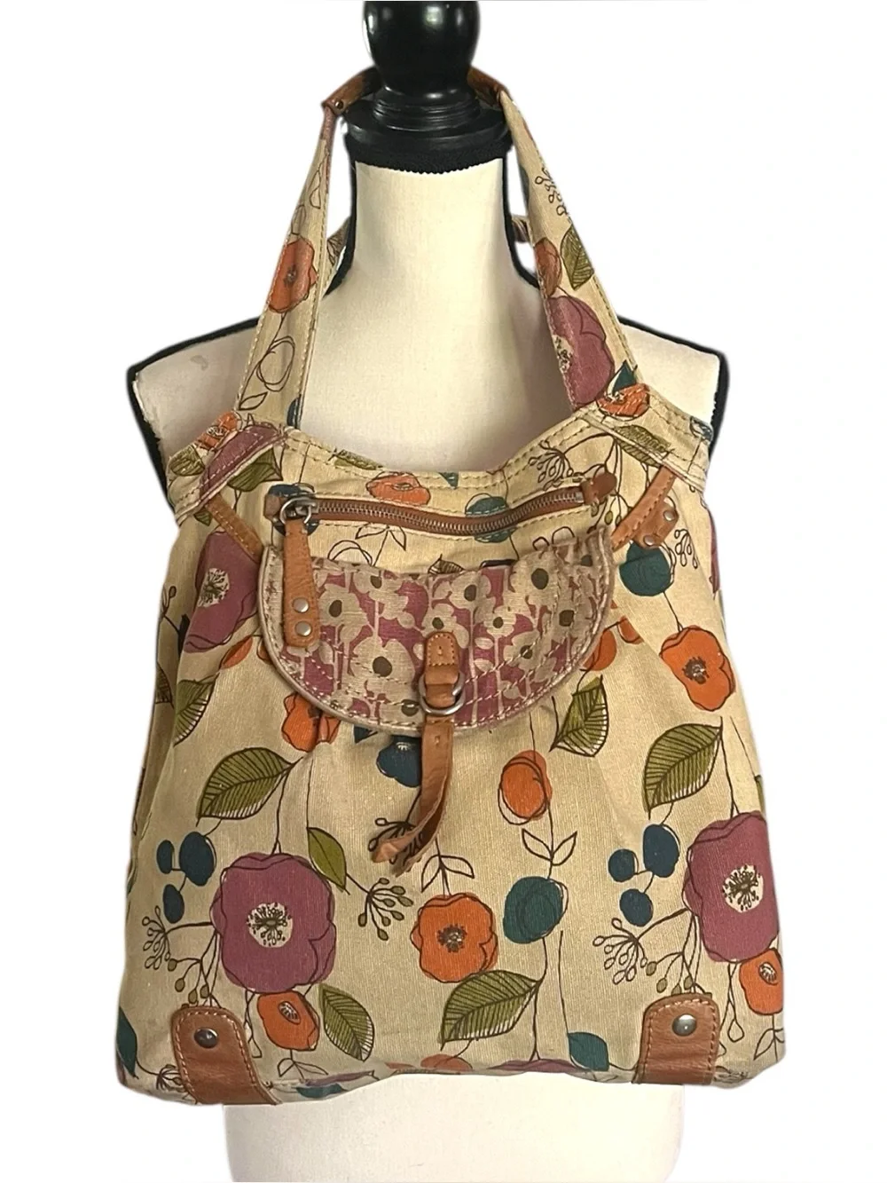 Vintage Fossil Key-Per Floral Canvas Hobo Shoulder Bag with leather accents.